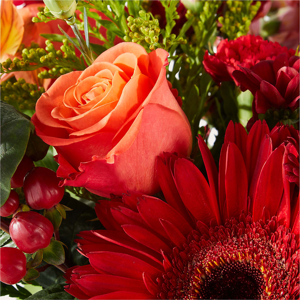 Sweater Season - A Florist Original – SHARON'S FLOWERS, Lafayette IN