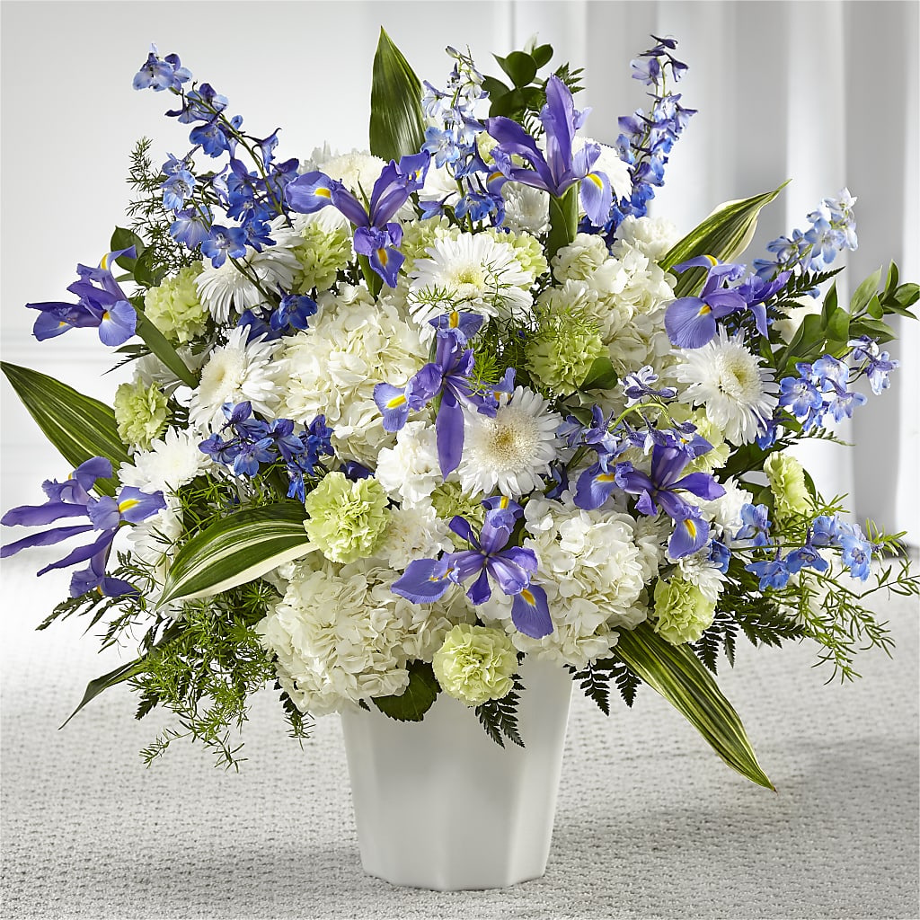 Soft Serenity Floor Basket – SHARON'S FLOWERS, Lafayette IN