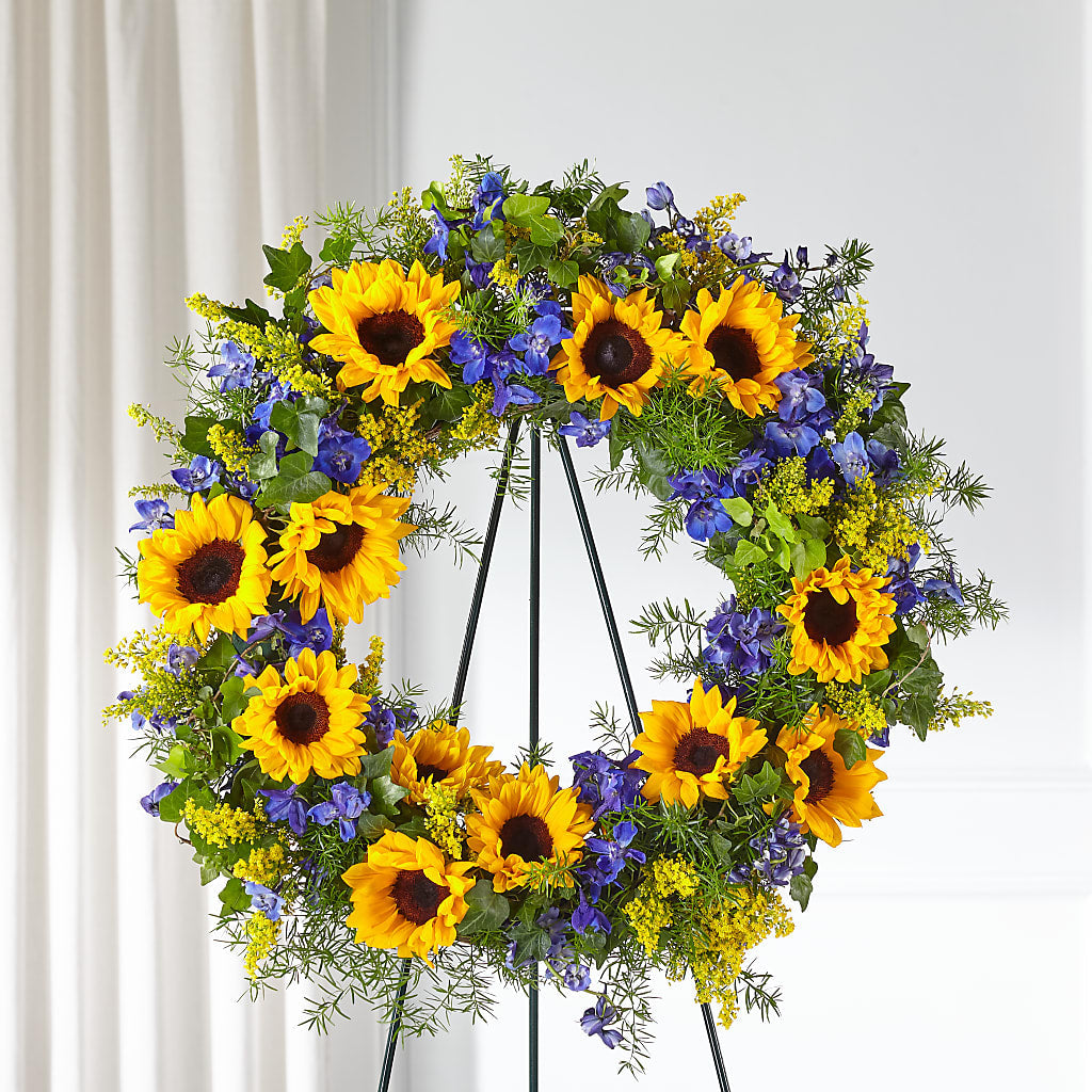 Bright Rays Wreath – SHARON'S FLOWERS, Lafayette IN