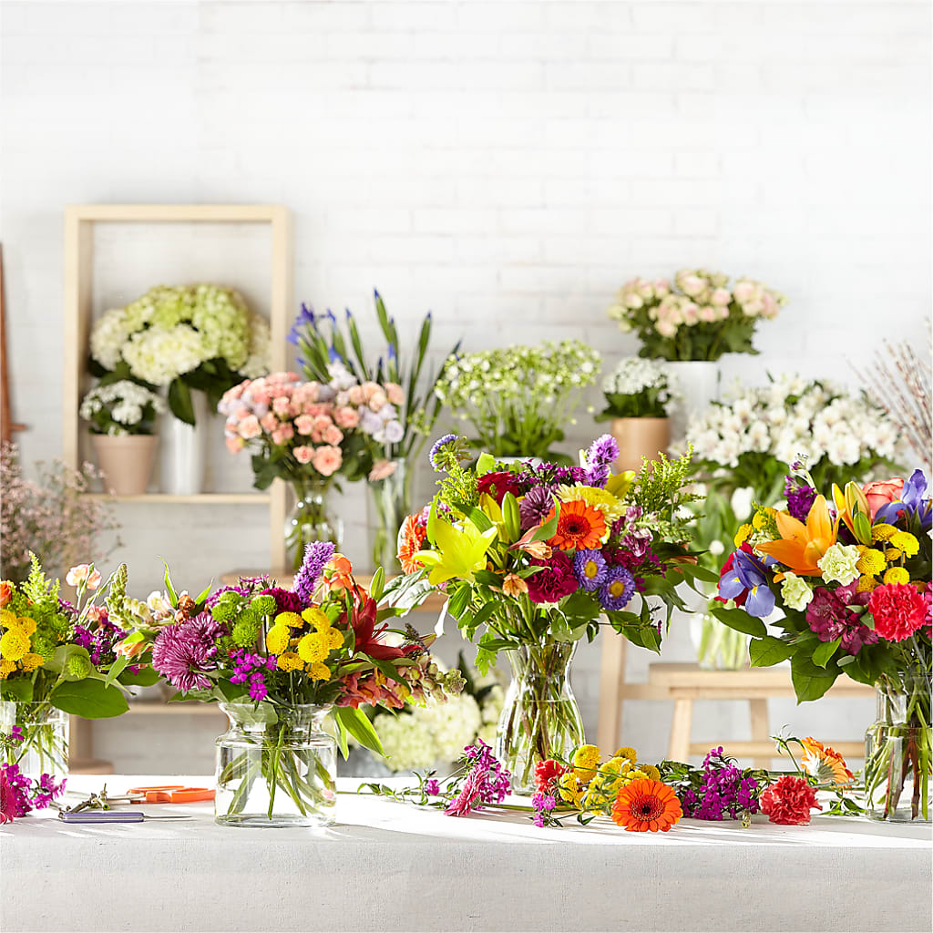 Bold & Bright – A Florist Original – SHARON'S FLOWERS, Lafayette IN
