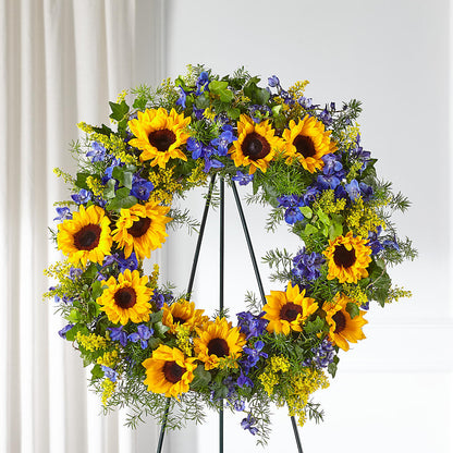 Bright Rays Wreath – SHARON'S FLOWERS, Lafayette IN